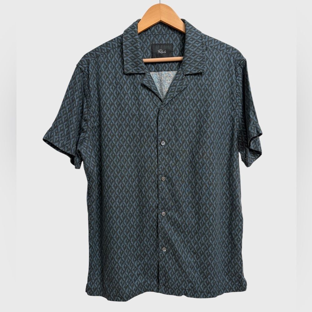 Rails Atlas Diamond Print Linen Blend Camp Shirt Men's M Blue Black Preppy Beach